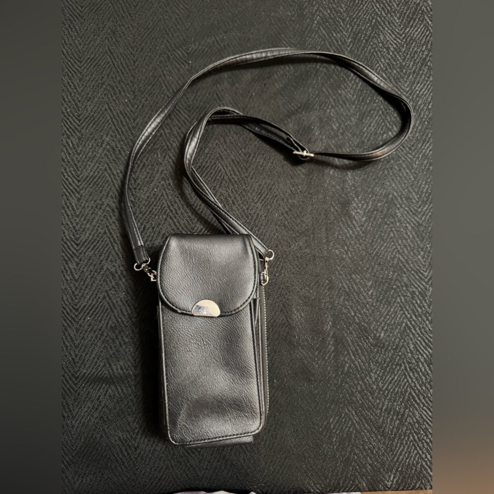 Ardene Black Leather Messenger Bag